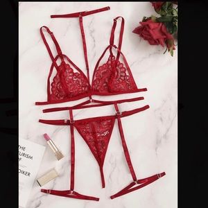Red lingerie set
